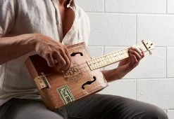 Wholesale 💯 Blues Box Guitar System by Hal Leonard 🧨