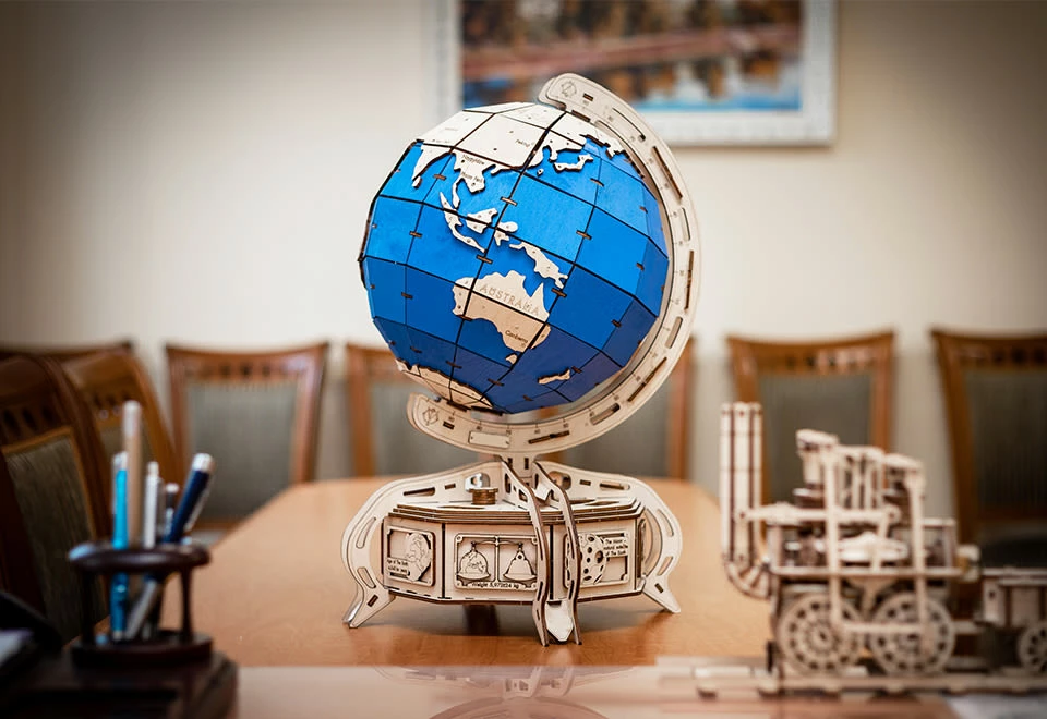 Outlet π Globe Construction Kit by ARTVENTURE LLC π€©