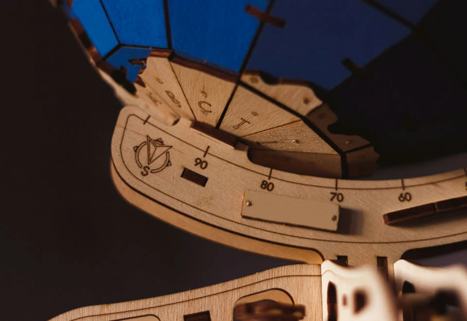 Outlet π Globe Construction Kit by ARTVENTURE LLC π€© - Image 4